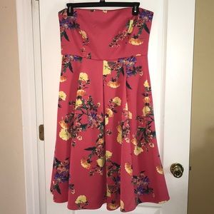 Halter, Pocketed Summer Dress!